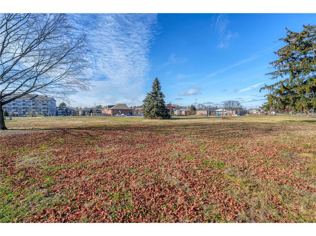 2364 St Andrews Drive Altoona WI 54720 1587596 image2