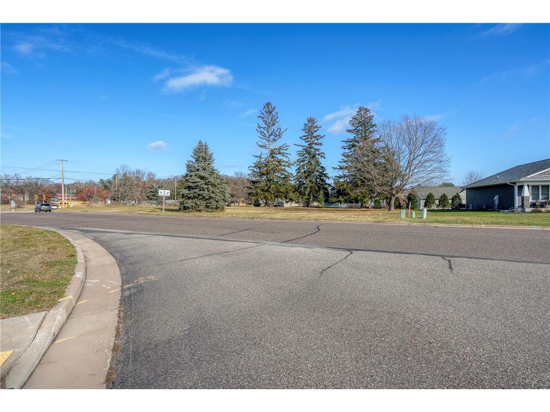 2364 St Andrews Drive Altoona WI 54720 1587596 image6