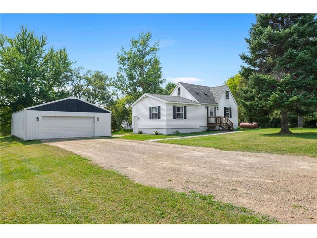 2366 Clark Road Dresser WI 54009 1585739 image1