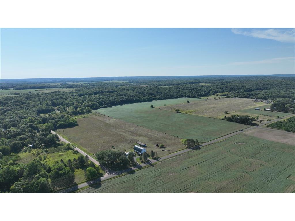 2372 River Rd Road, Cushing, WI, 54024 MLS 1575829 Edina Realty