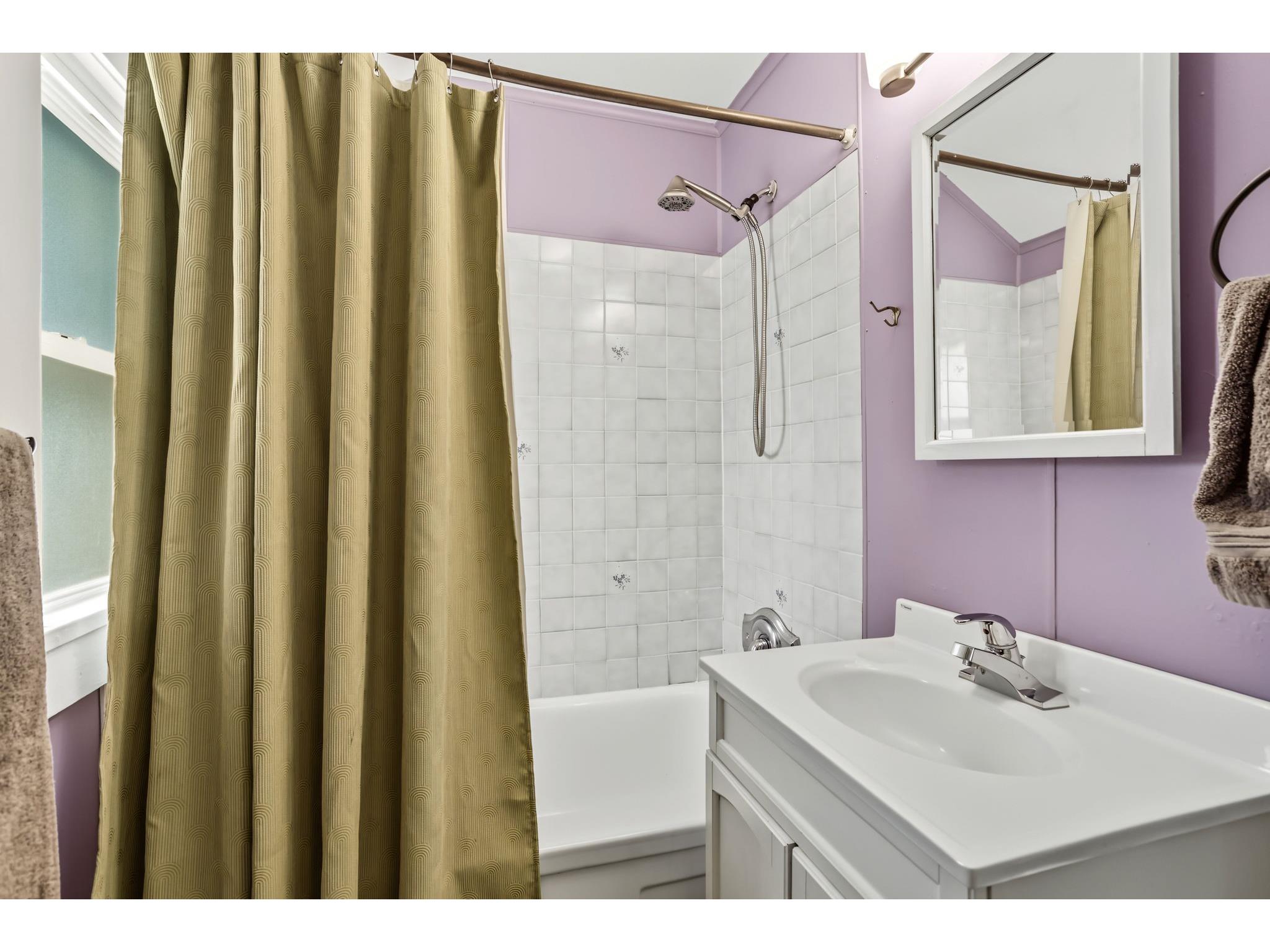238 Illinois Street Eau Claire WI 54703 1603408 image16
