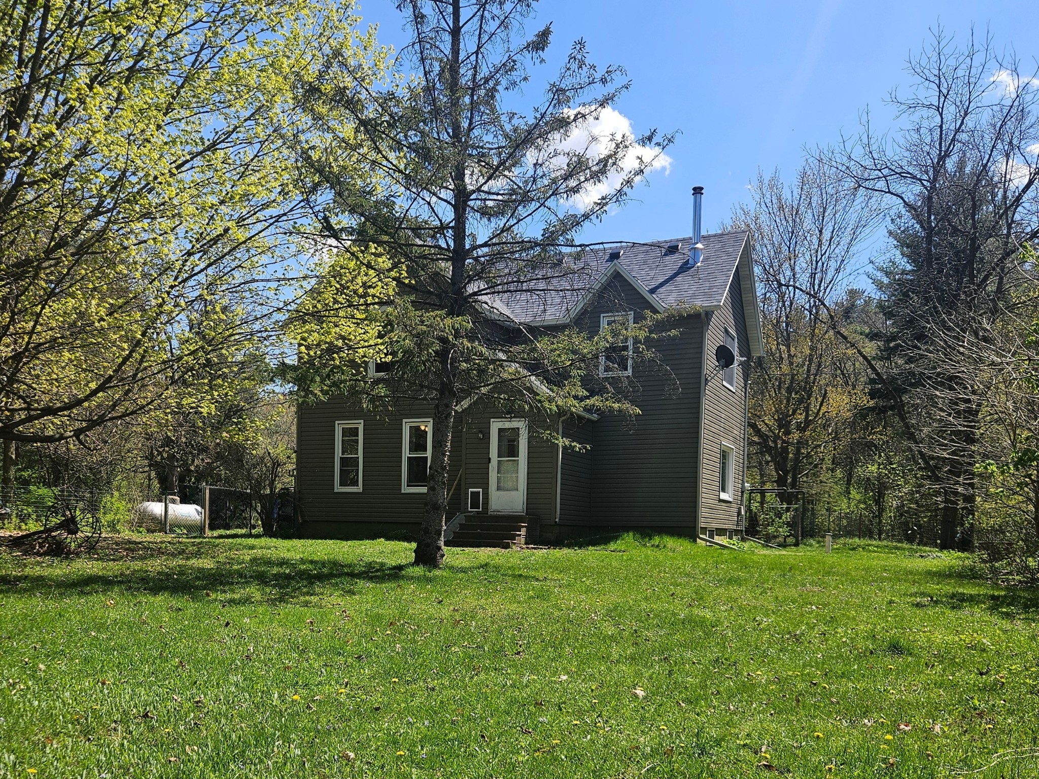 2397 W Silver Spring Drive Eau Claire WI 54701 - LOWES CREEK 1600635 image1