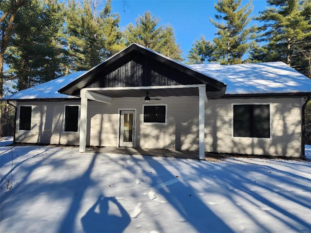 695 24 1/2 Avenue Cumberland WI 54829 1565327 image1