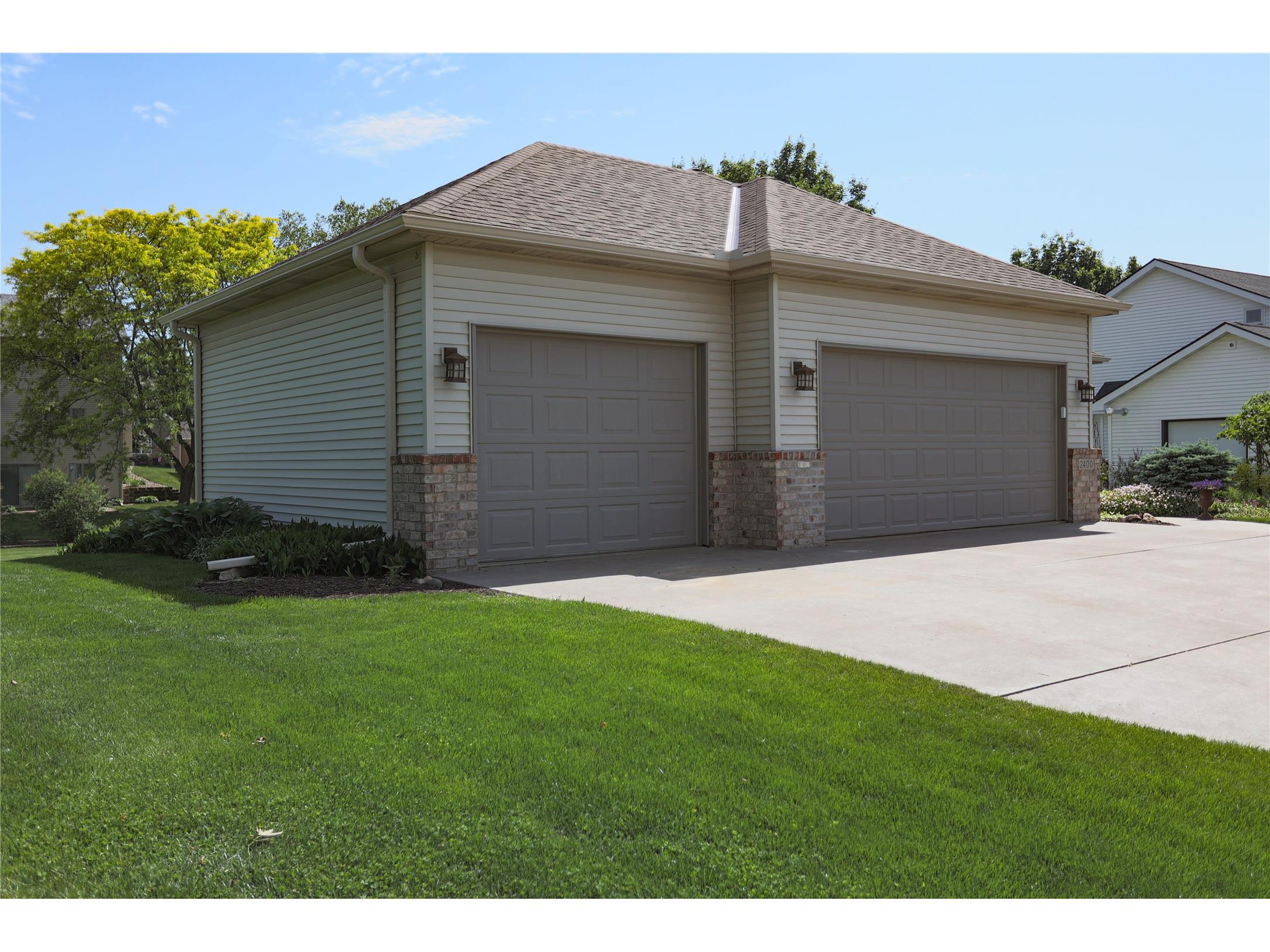2400 Emerald Bend Hudson WI 54016 1601816 image4