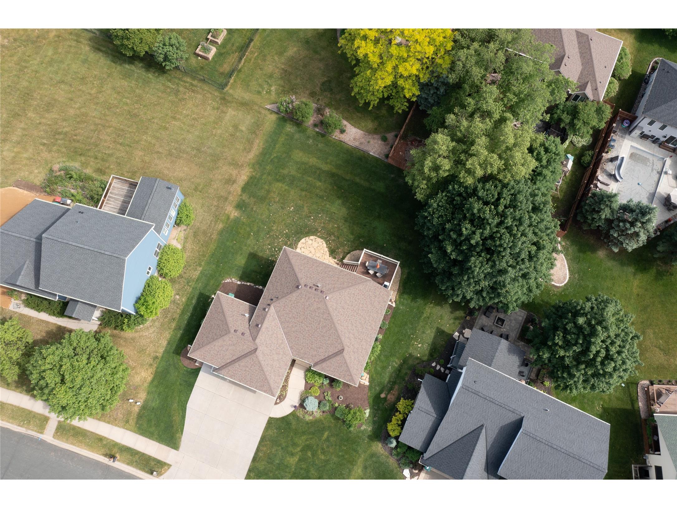 2400 Emerald Bend Hudson WI 54016 1601816 image42