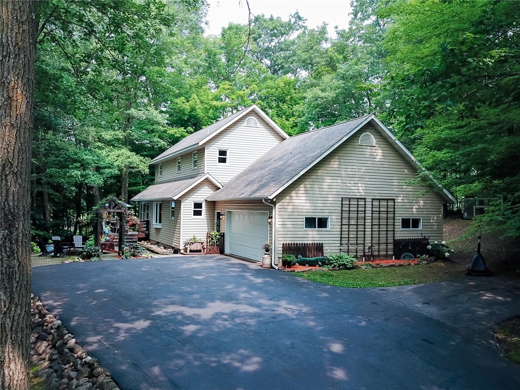 2401 145th Street Luck WI 54853 1575528 image1