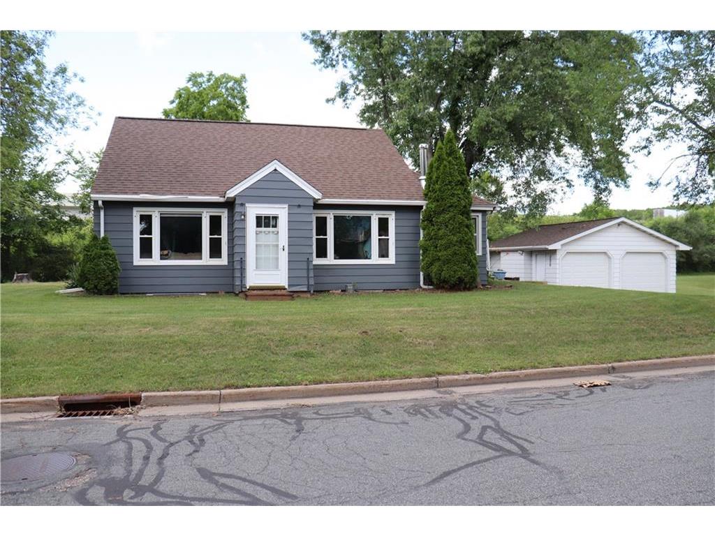 2402 Crescent Avenue Eau Claire WI 54703 1574746 image1