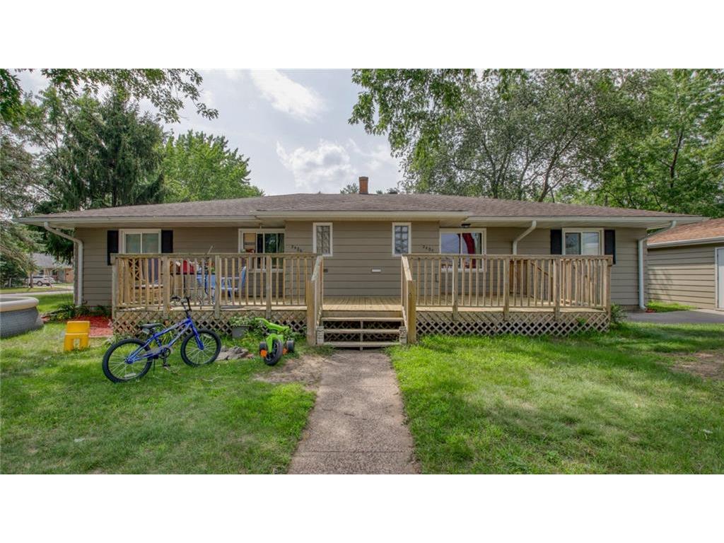 2404-2406 Blakeley Avenue #2404-2406 Eau Claire WI 54701 1575820 image1
