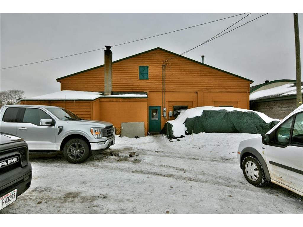 24050 Wi 35, Siren, WI, 54872 MLS 1570447 Edina Realty