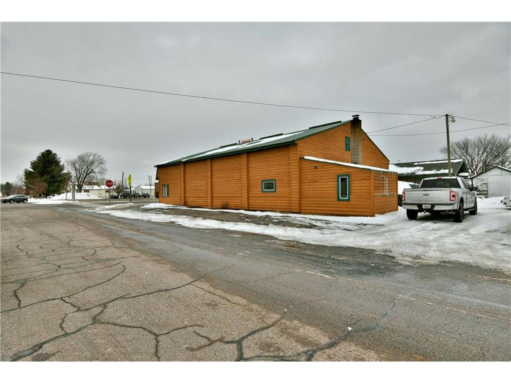 24050 Wi 35, Siren, WI, 54872 MLS 1570447 Edina Realty