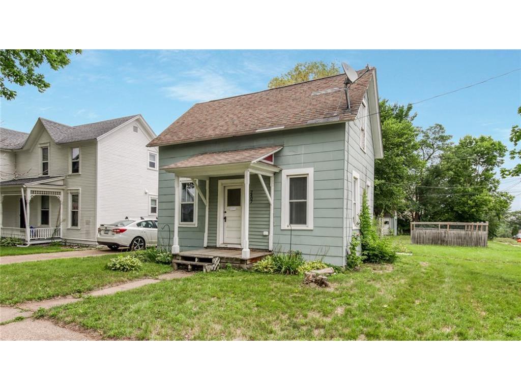 2407 4th Street Eau Claire WI 54703 1576027 image1