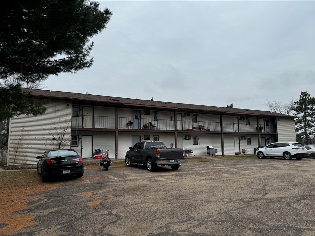 2421 Fryklund Drive #10 Menomonie WI 54751 1587650 image1