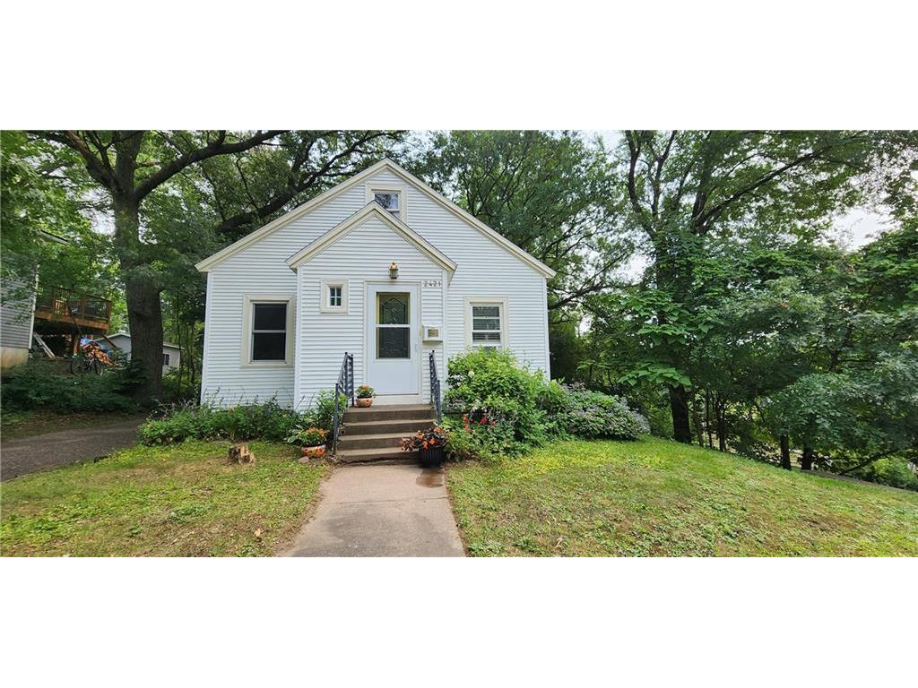 2421 Somona Parkway Eau Claire WI 54703 1575107 image1