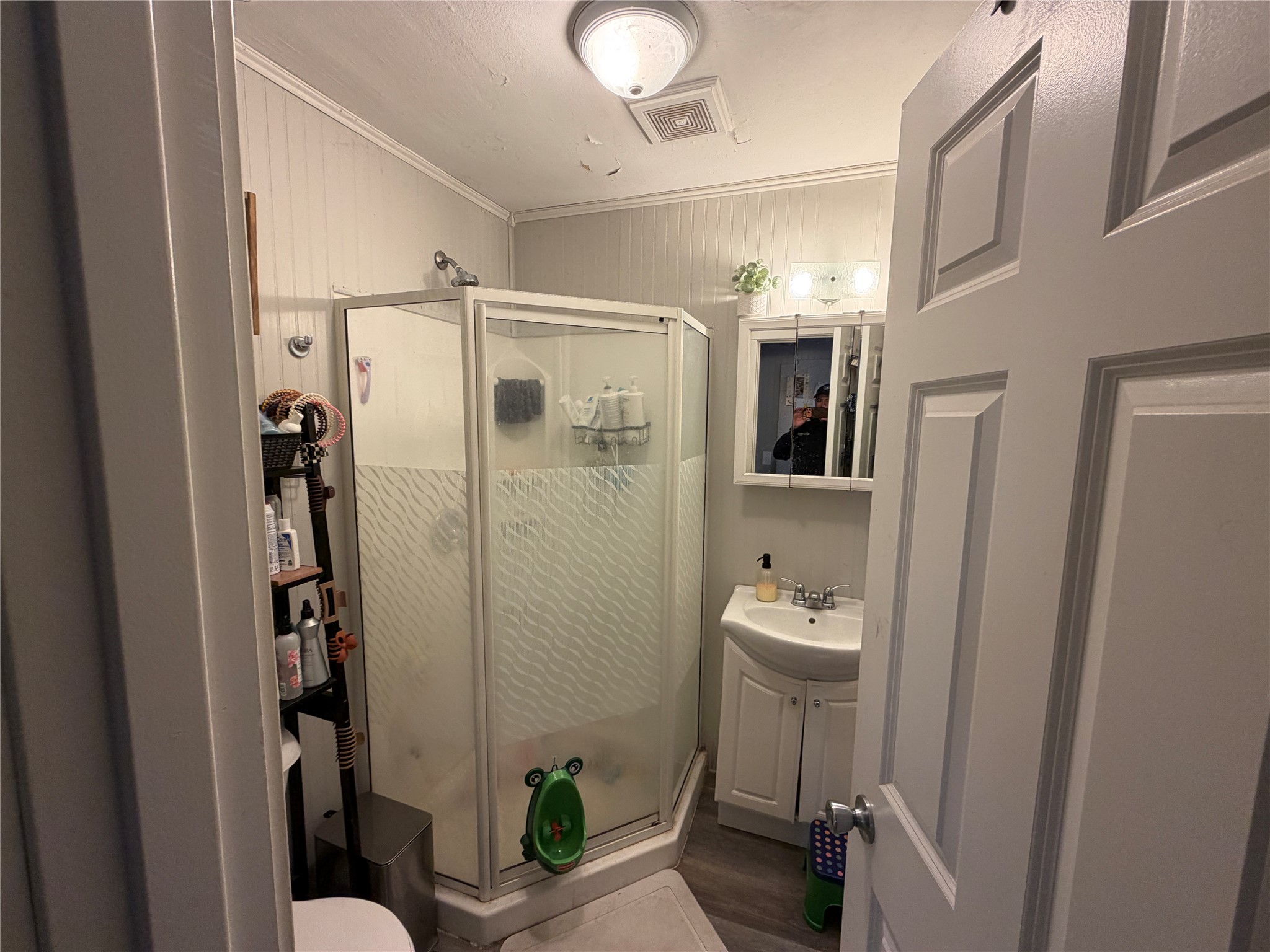 2423 6th Street Eau Claire WI 54703 1601391 image10