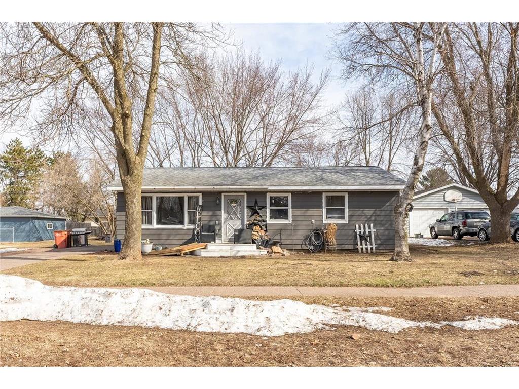 2428 Bradwood Avenue Altoona WI 54720 1572022 image1