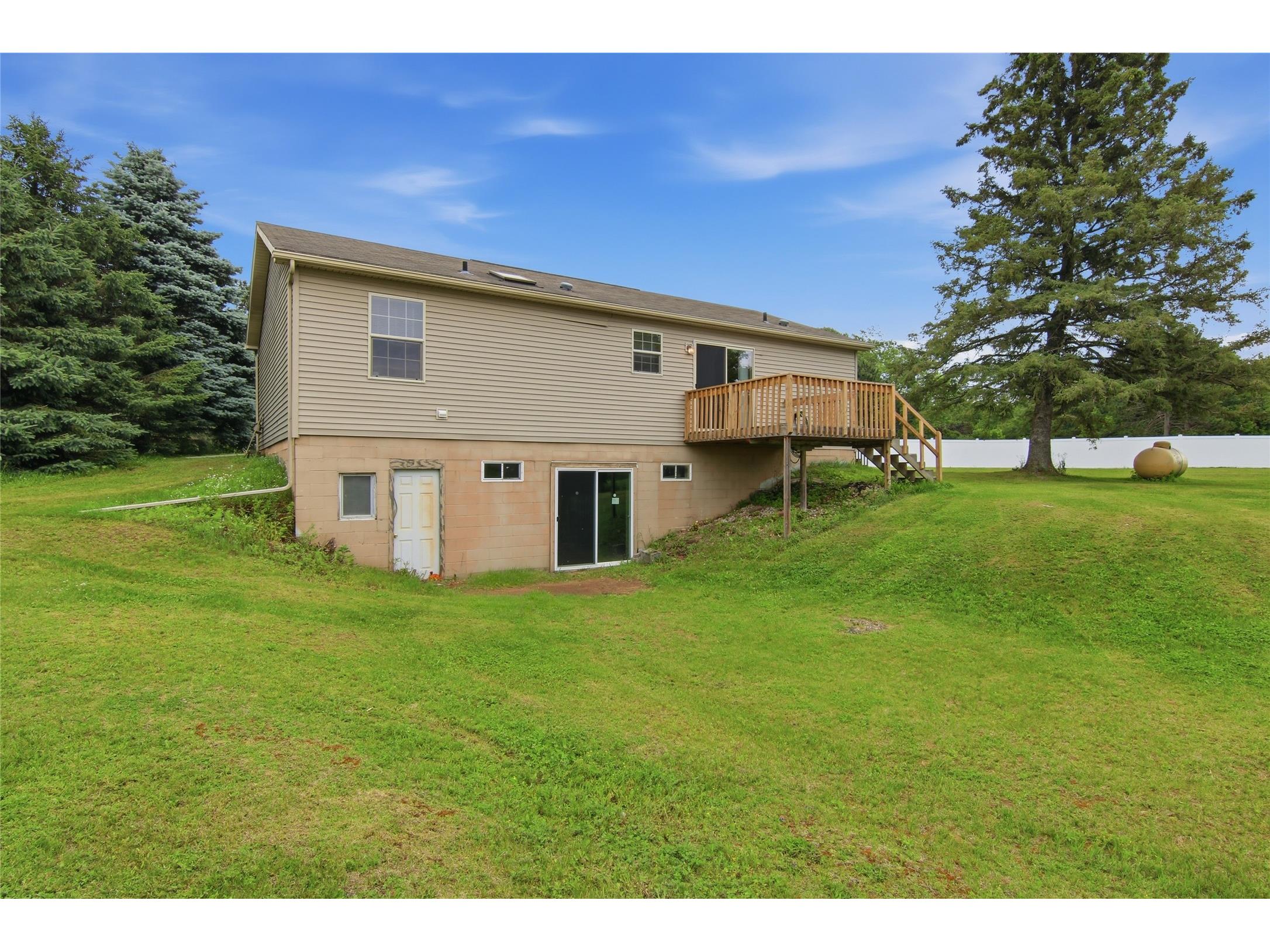 2433 15 1/4 Avenue Rice Lake WI 54868 1602666 image29
