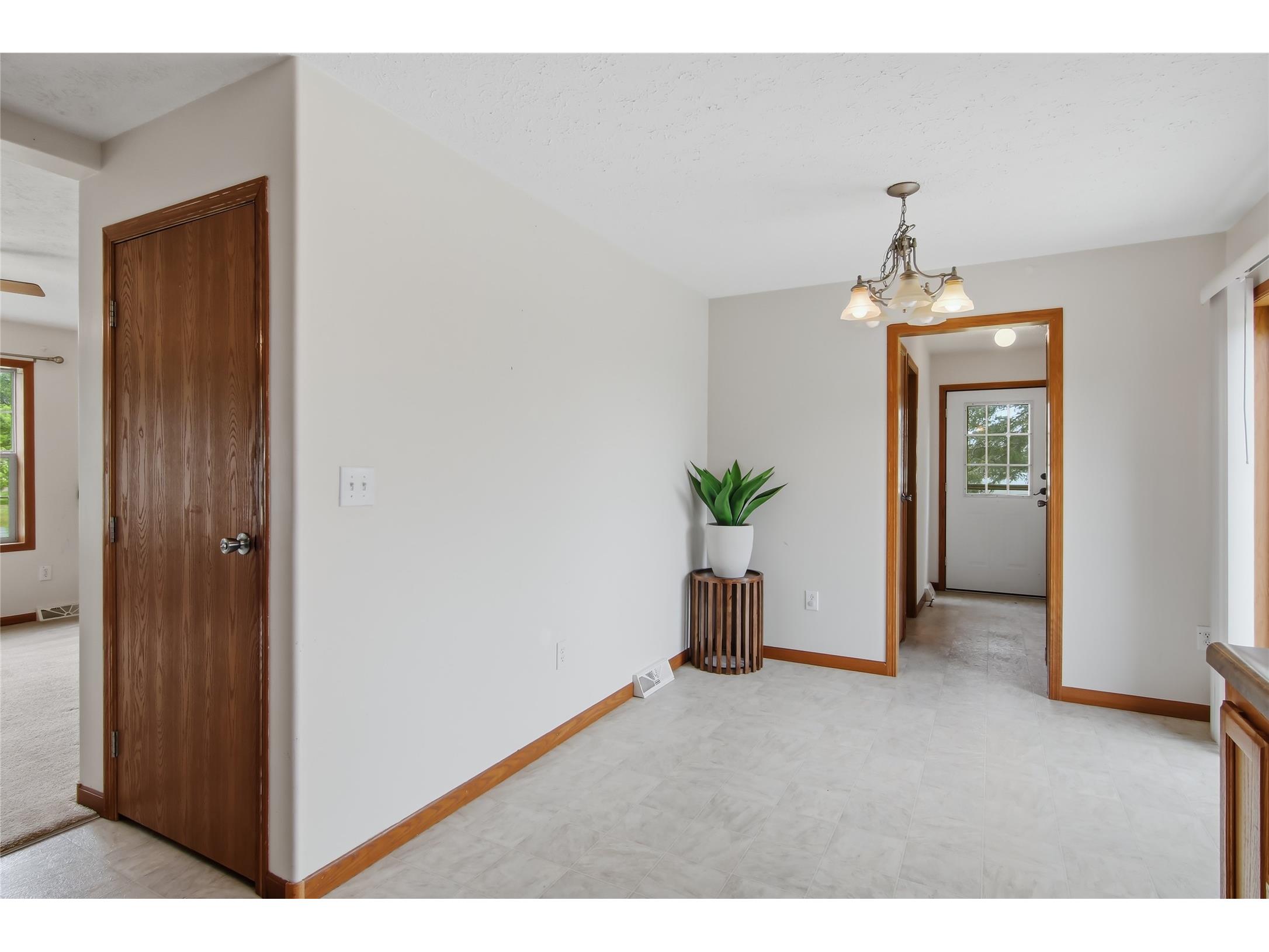 2433 15 1/4 Avenue Rice Lake WI 54868 1602666 image9