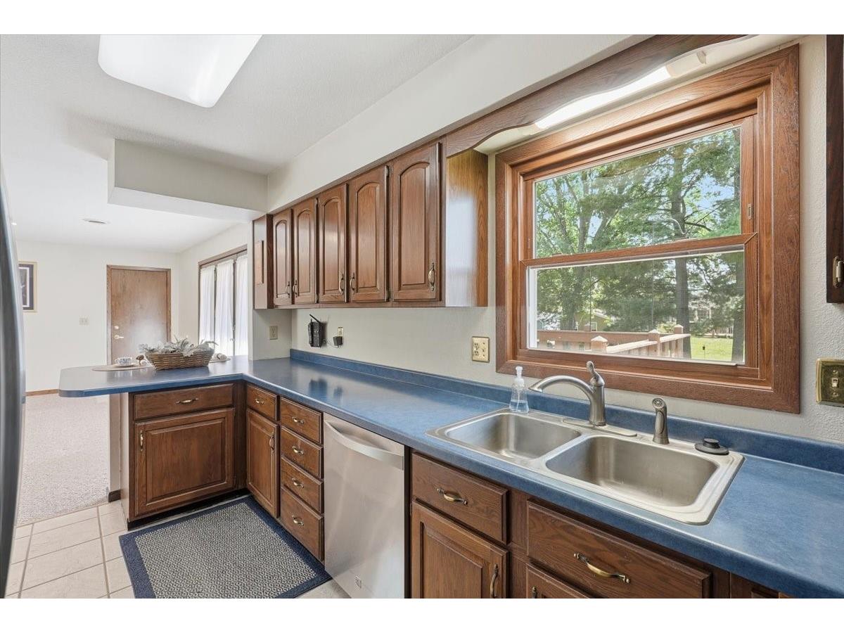 2439 14th Street Eau Claire WI 54703 1601424 image13