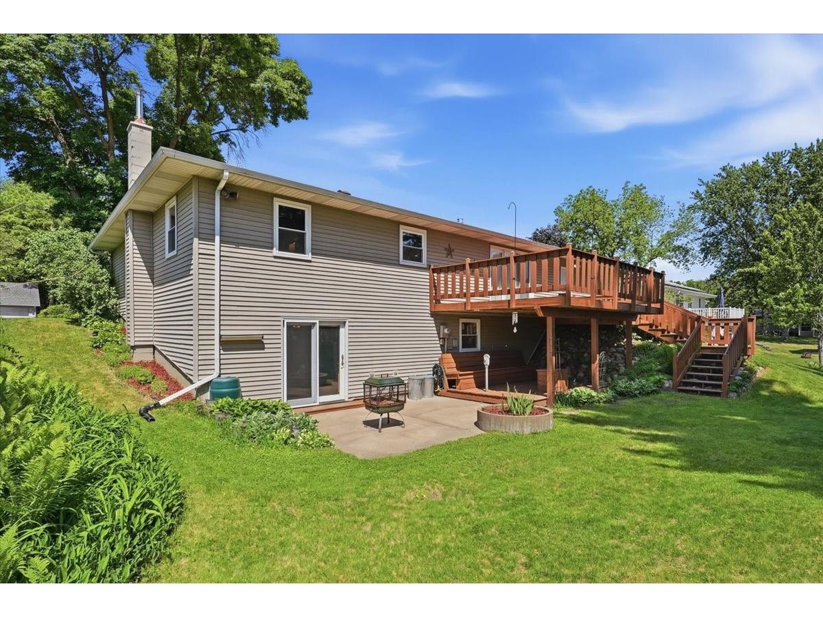 2439 14th Street Eau Claire WI 54703 1601424 image36