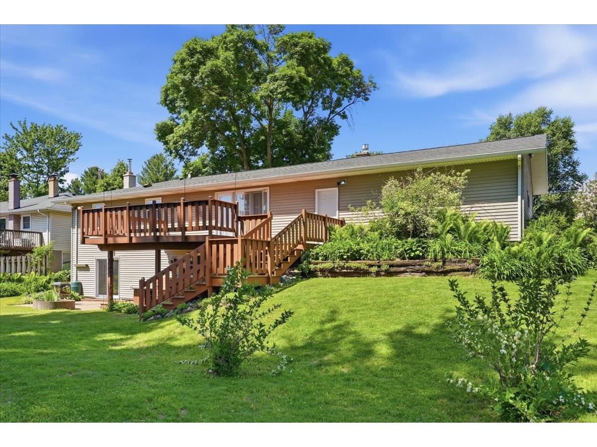 2439 14th Street Eau Claire WI 54703 1601424 image37