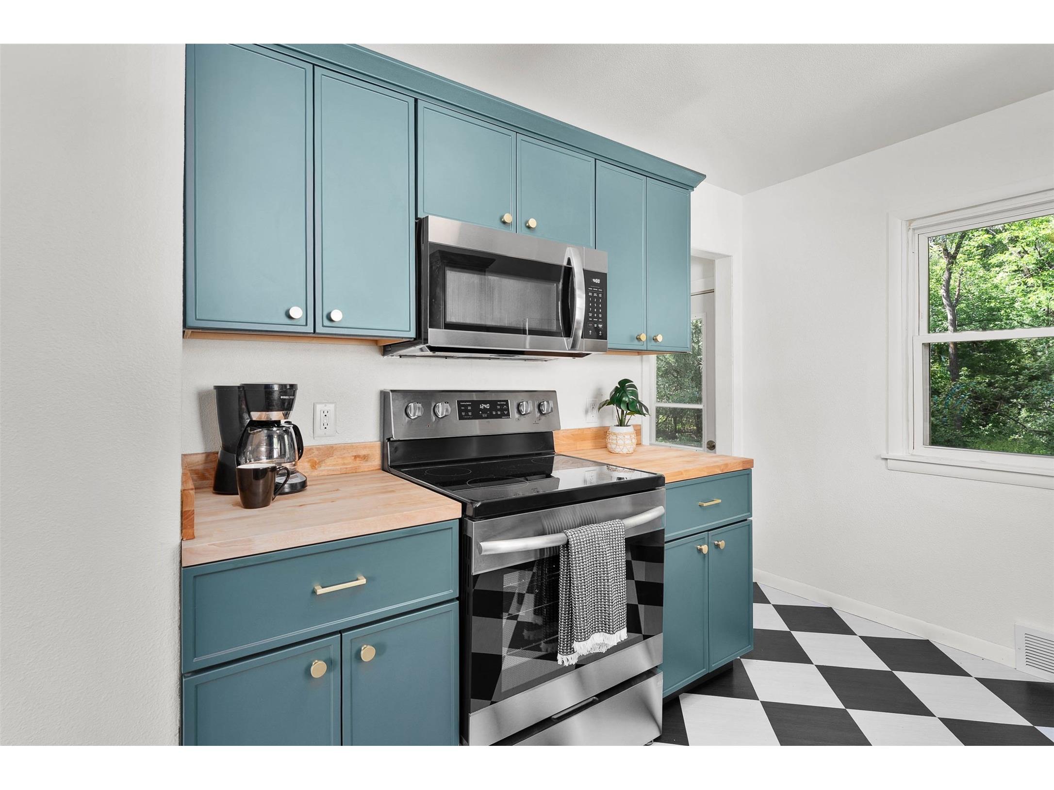 2440 Lasalle Street Eau Claire WI 54703 1602432 image20