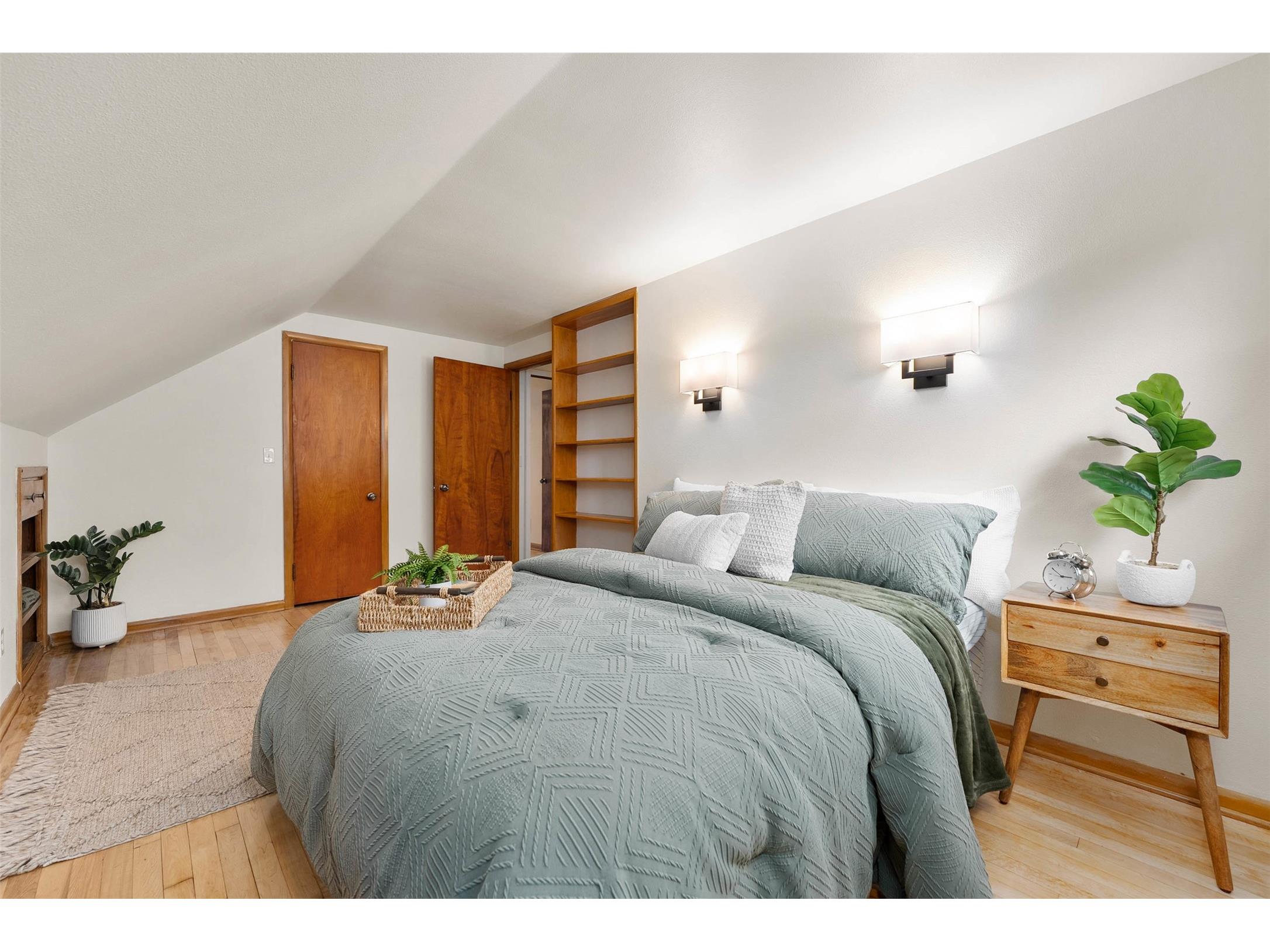 2440 Lasalle Street Eau Claire WI 54703 1602432 image29