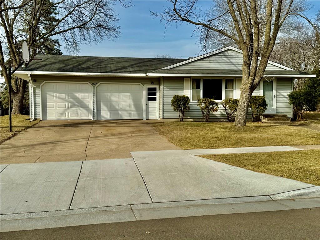 2444 Daniels Avenue Altoona WI 54720 1580302 image1