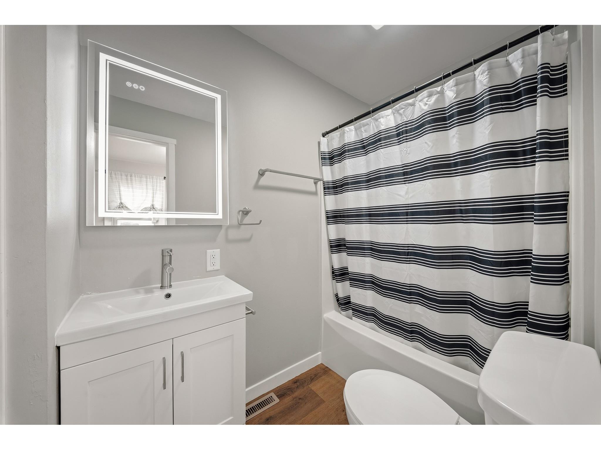 2446 Marquette Street Eau Claire WI 54703 1603006 image21