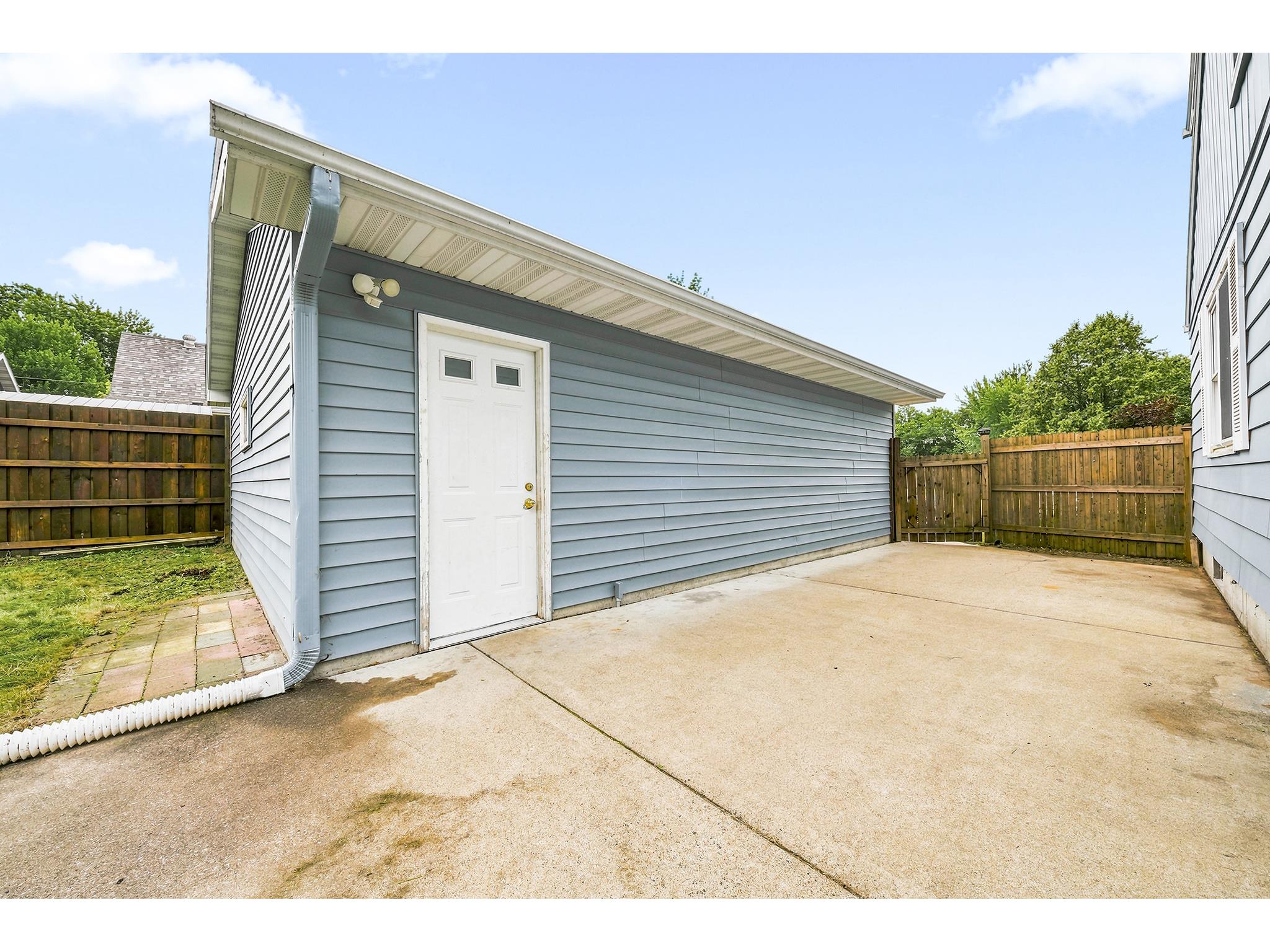 2446 Marquette Street Eau Claire WI 54703 1603006 image9
