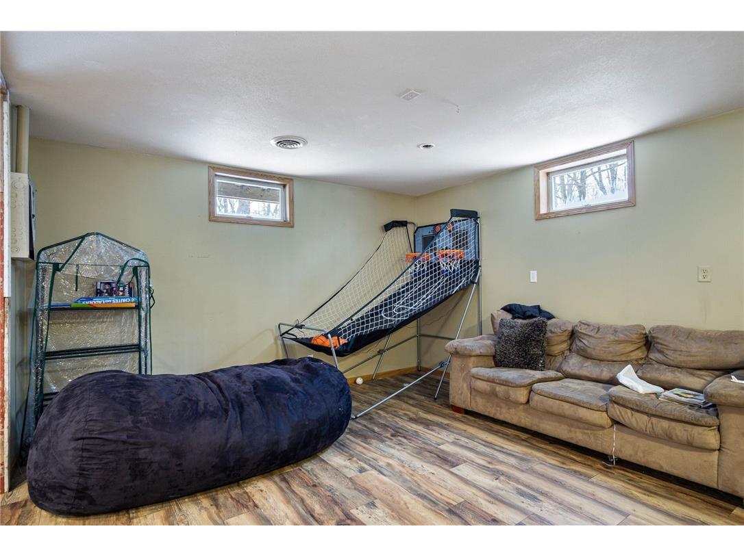 2447 50th Avenue Woodville WI 54028 1597282 image37