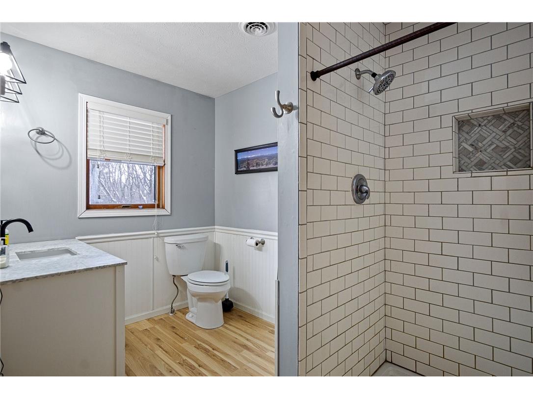 2447 50th Avenue Woodville WI 54028 1597282 image57