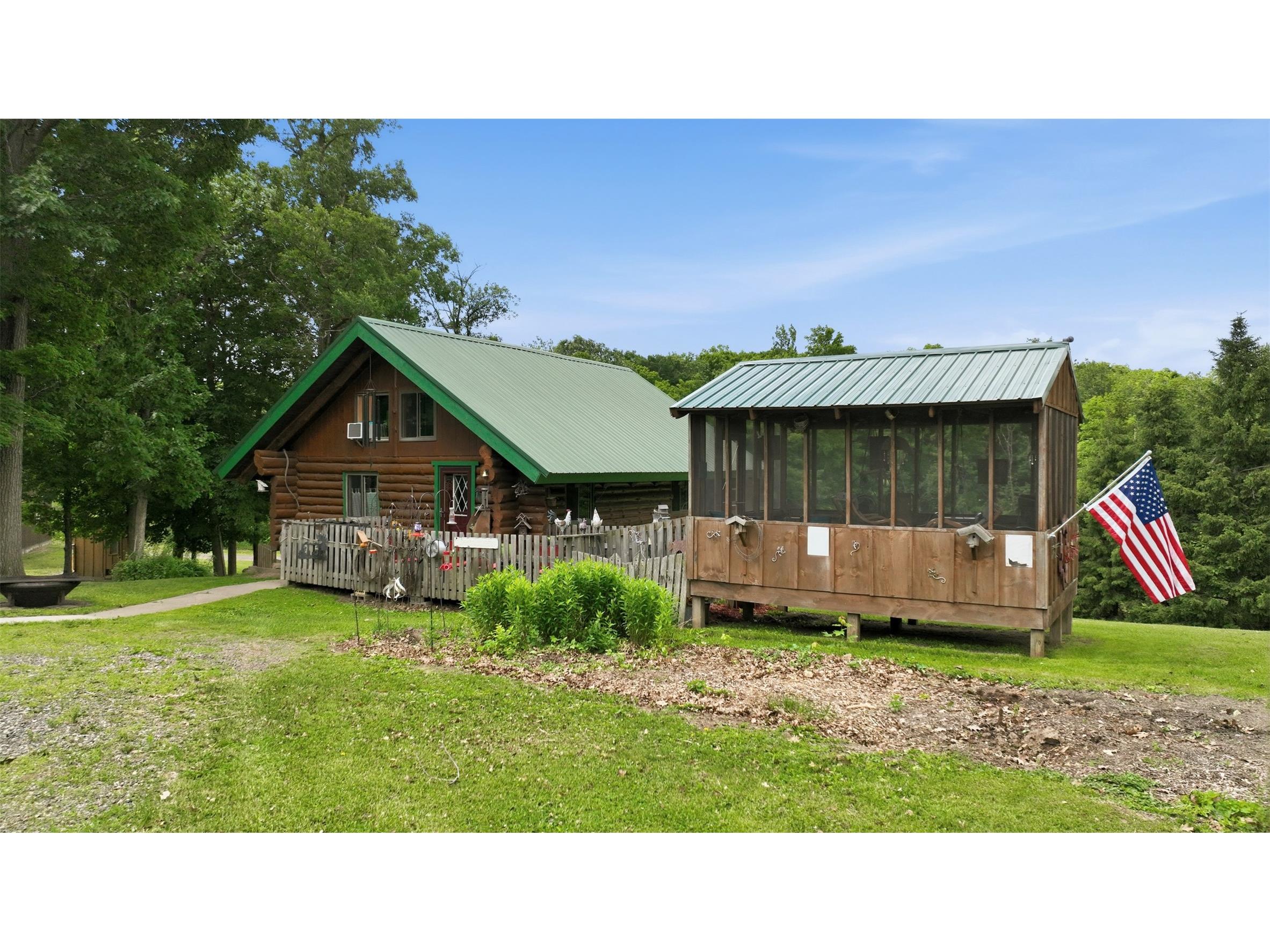 2458 8 1/2 8 3/4 Street Cumberland WI 54829 1602359 image1