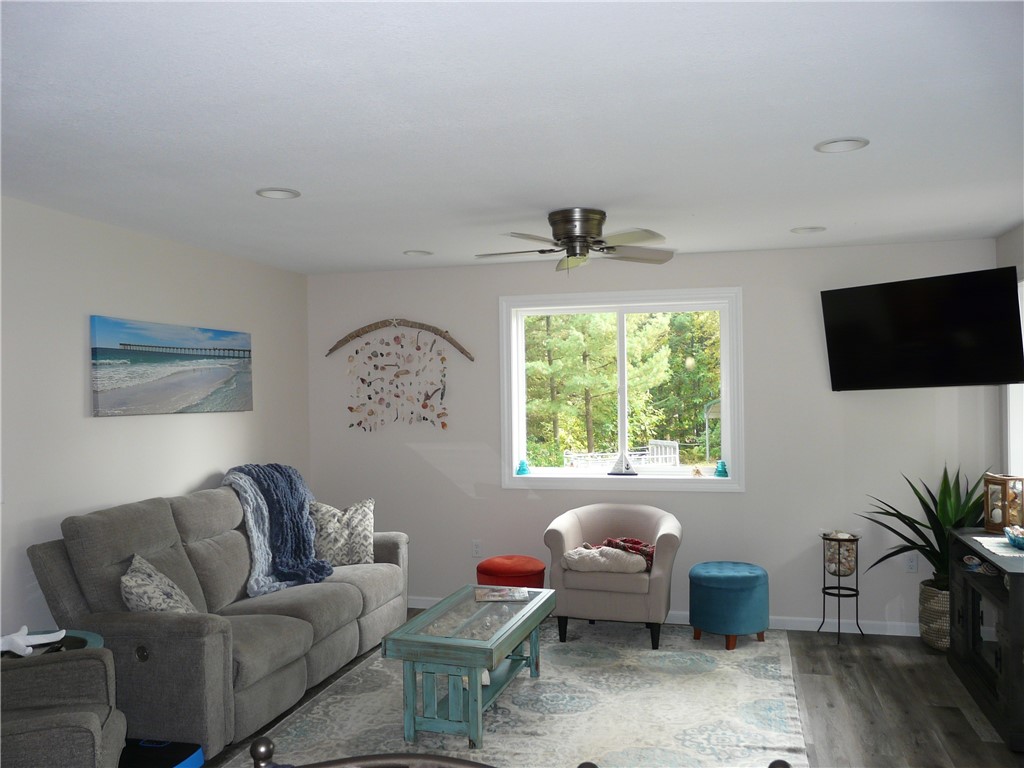 24812 Sunfish Bay Road Siren WI 54872 - Clam 1595630 image5