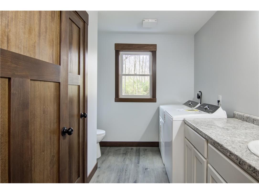 24888 65th Avenue Cadott WI 54727 1596876 image31