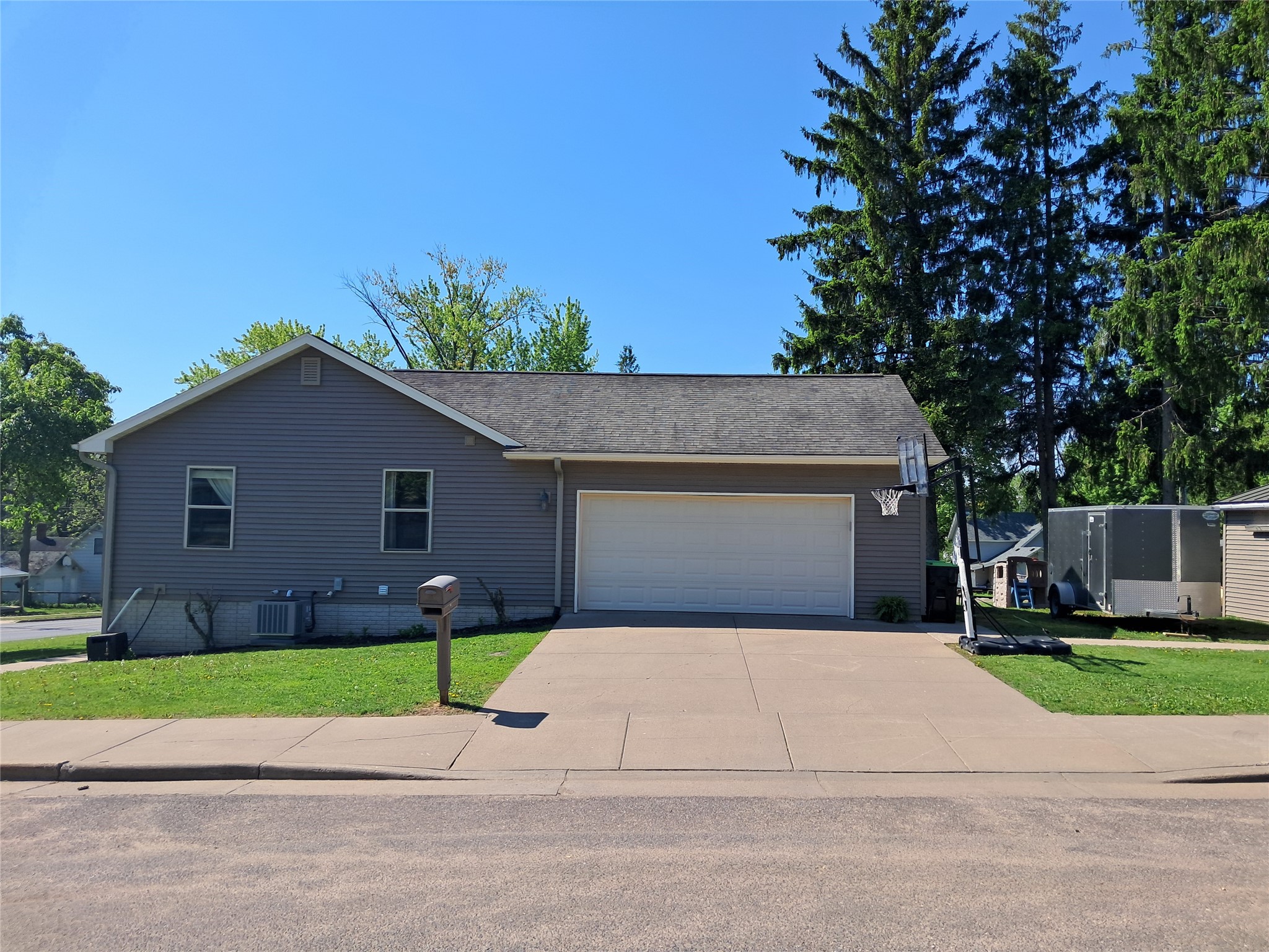 249 N Franklin Street Stanley WI 54768 1601493 image1