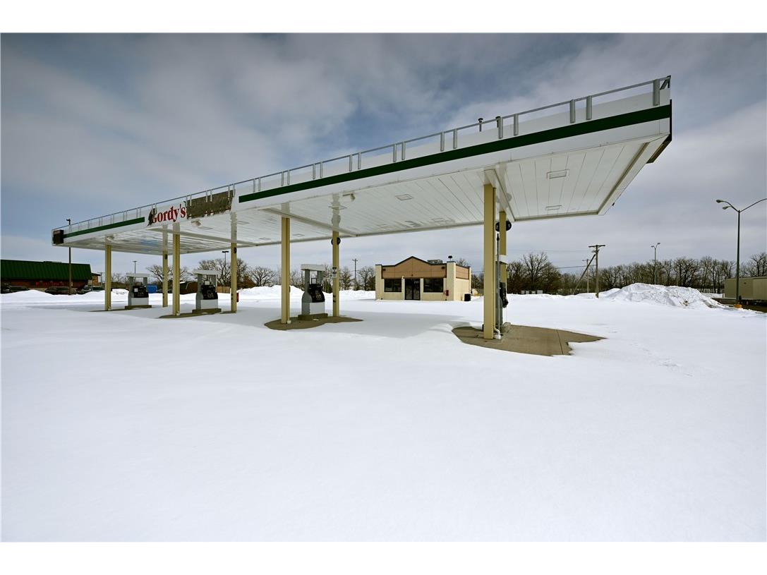 2501 S Main Street Rice Lake WI 54868 1588257 image1