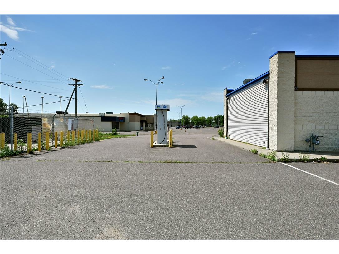 2501 S Main Street Rice Lake WI 54868 1598300 image32
