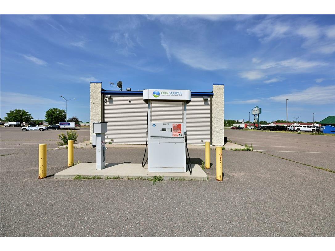 2501 S Main Street Rice Lake WI 54868 1598300 image35