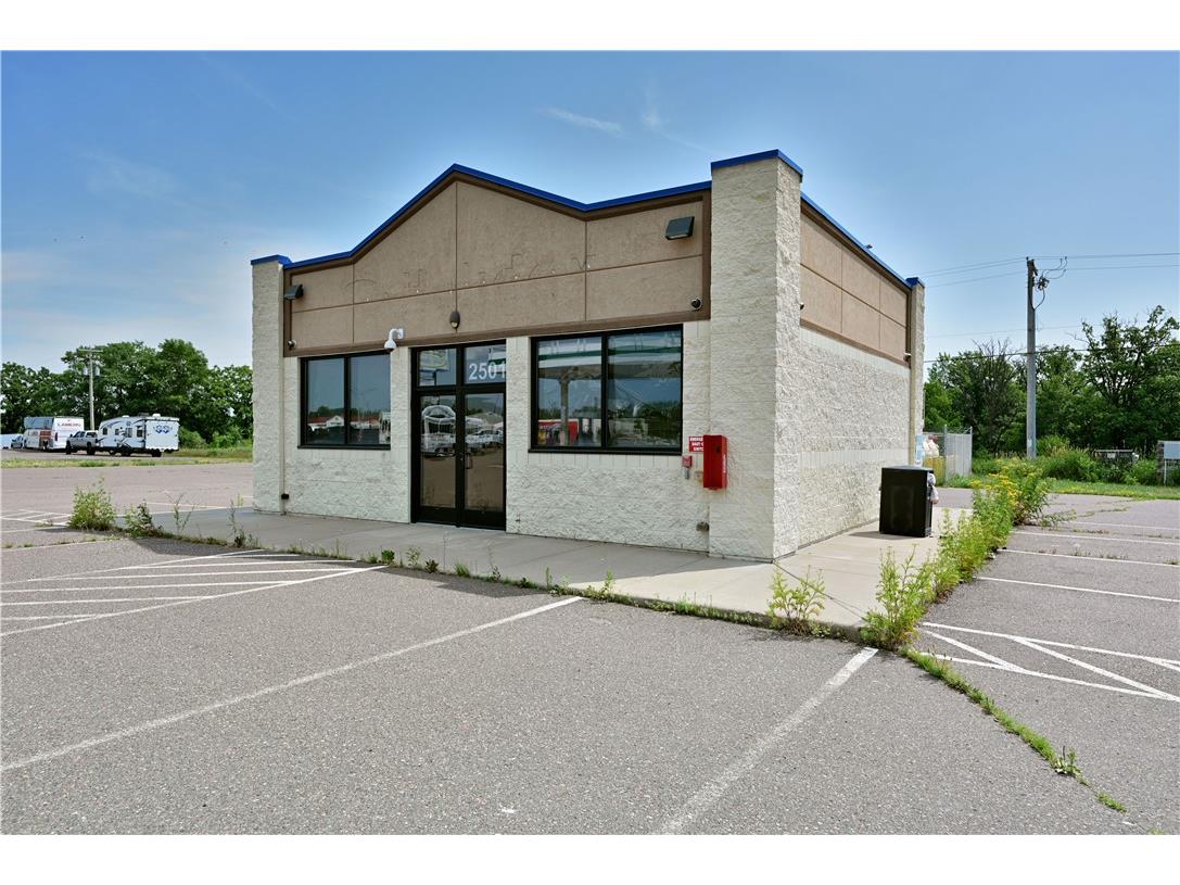 2501 S Main Street Rice Lake WI 54868 1598300 image39