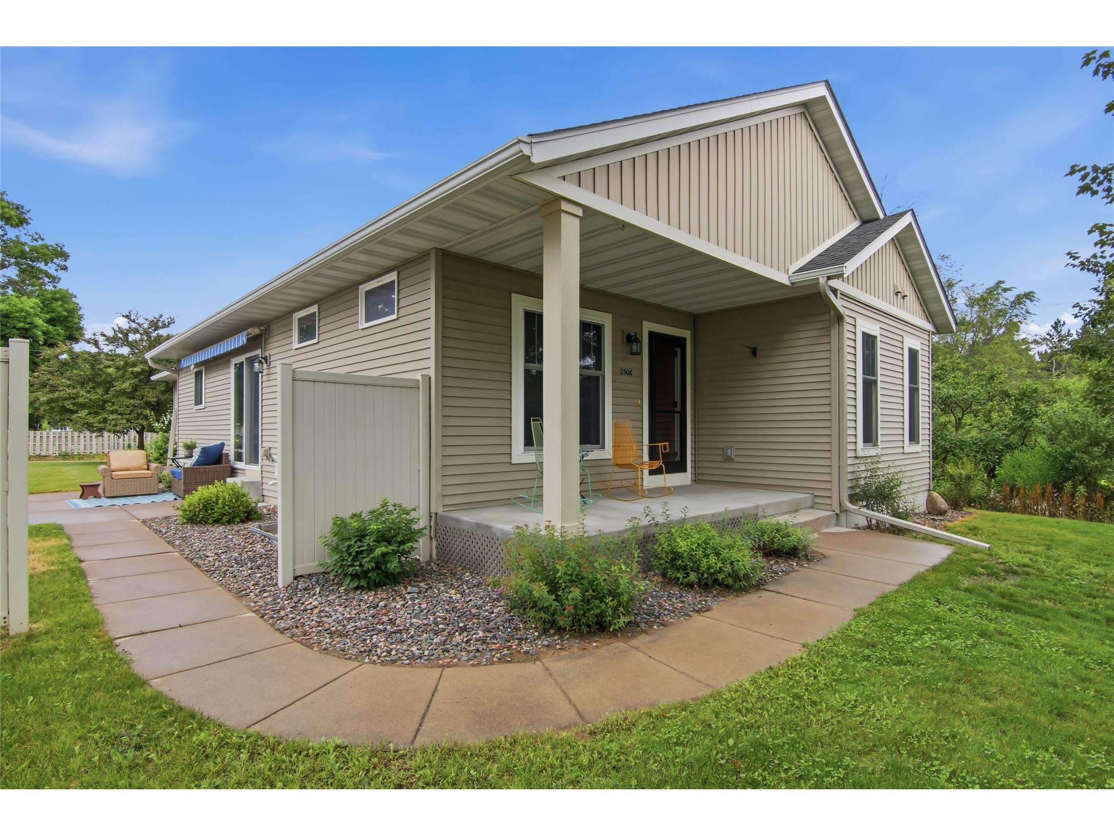 2508 State Street Eau Claire WI 54701 1602392 image1