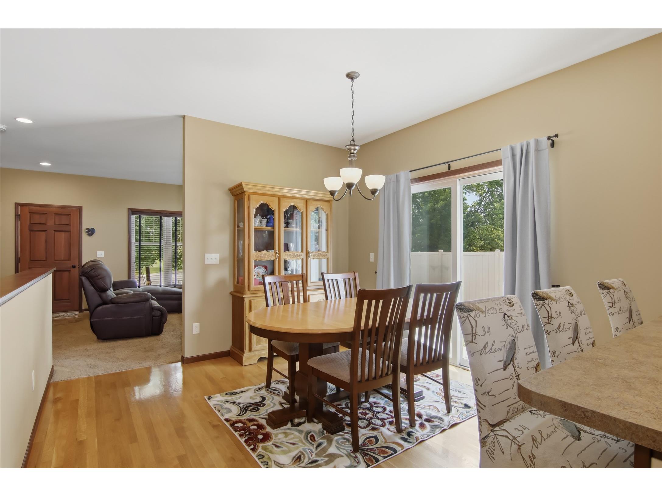 2508 State Street Eau Claire WI 54701 1602392 image12