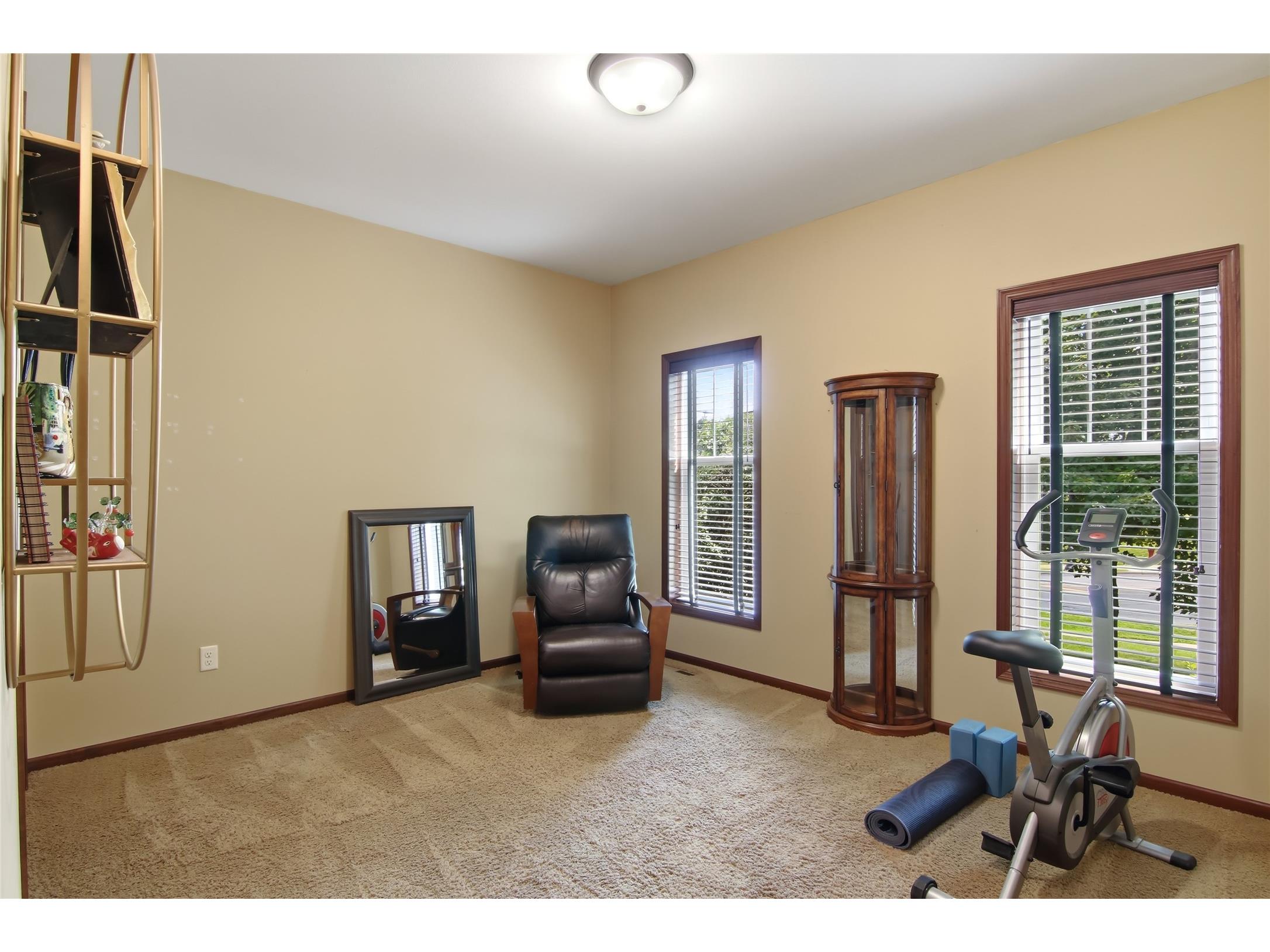 2508 State Street Eau Claire WI 54701 1602392 image16