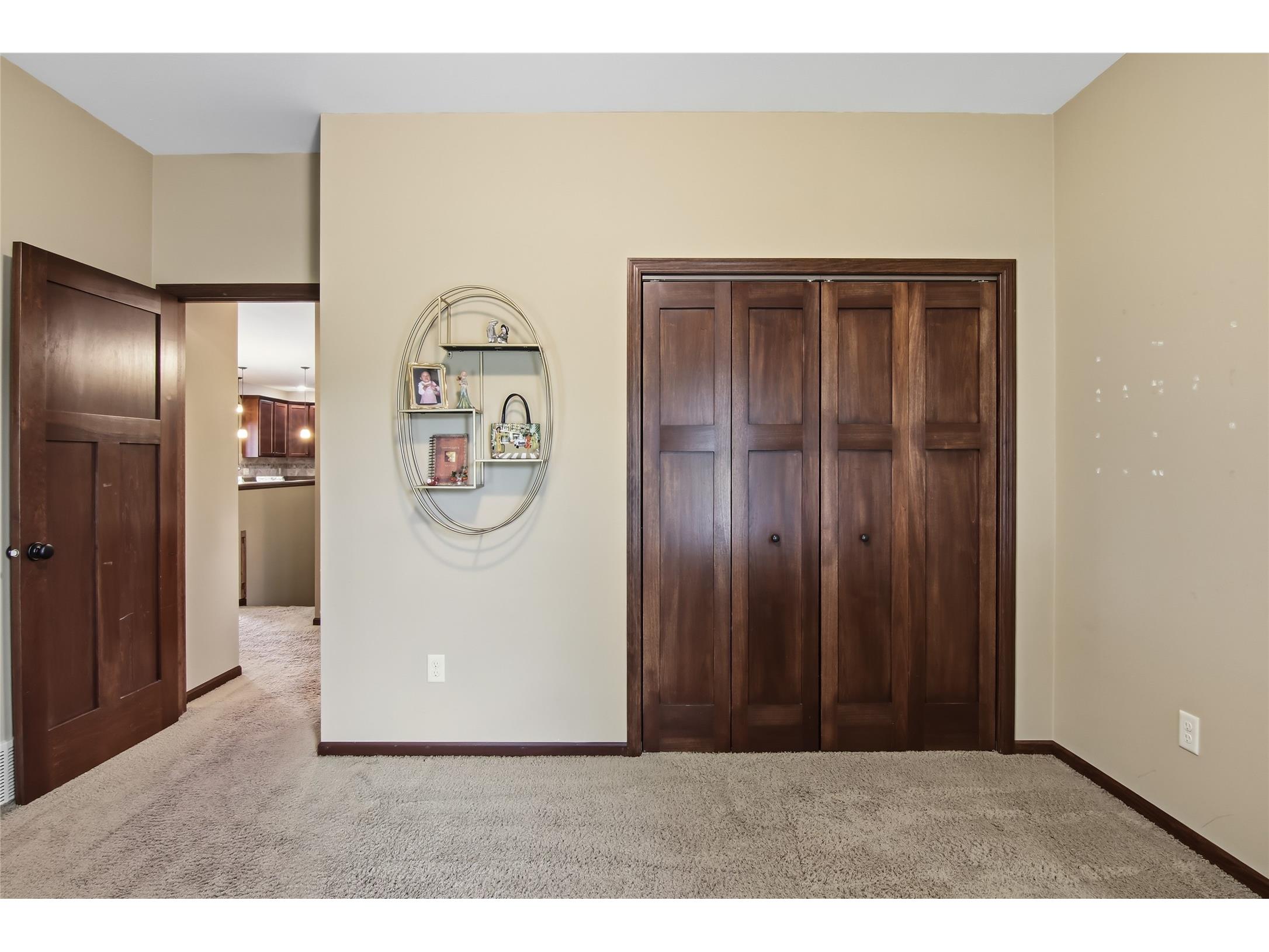 2508 State Street Eau Claire WI 54701 1602392 image17