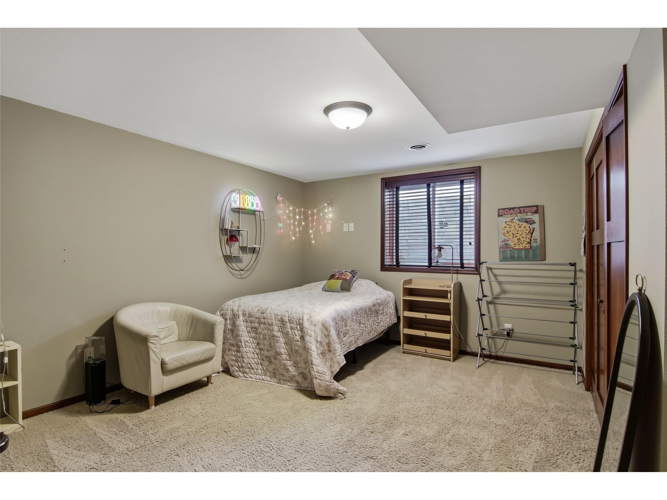 2508 State Street Eau Claire WI 54701 1602392 image20