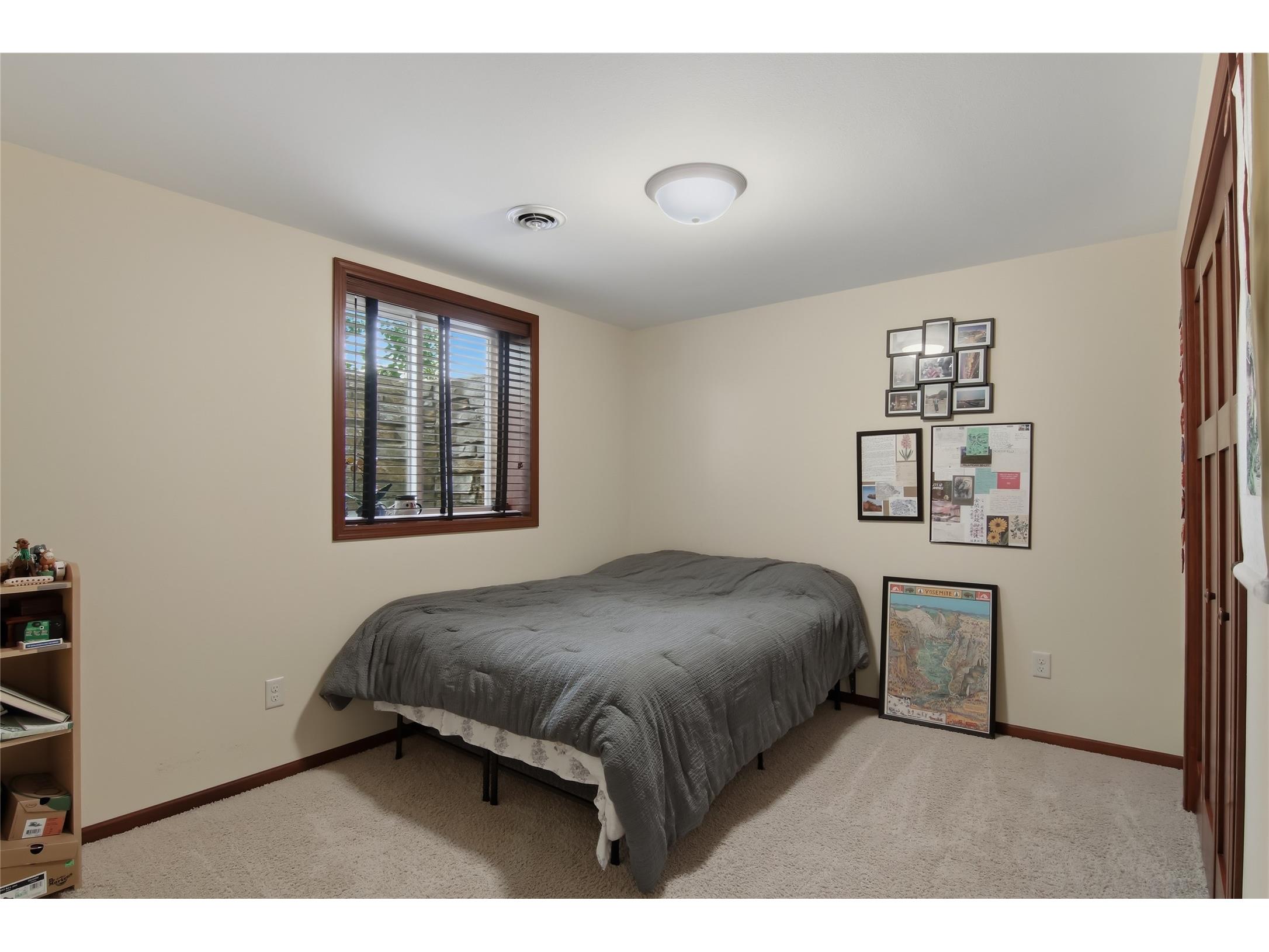 2508 State Street Eau Claire WI 54701 1602392 image21