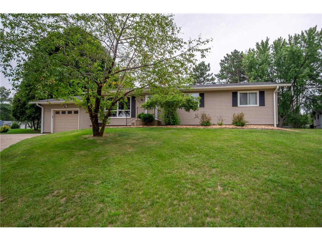 2509 Harrison Circle SW Menomonie WI 54751 1575867 image1