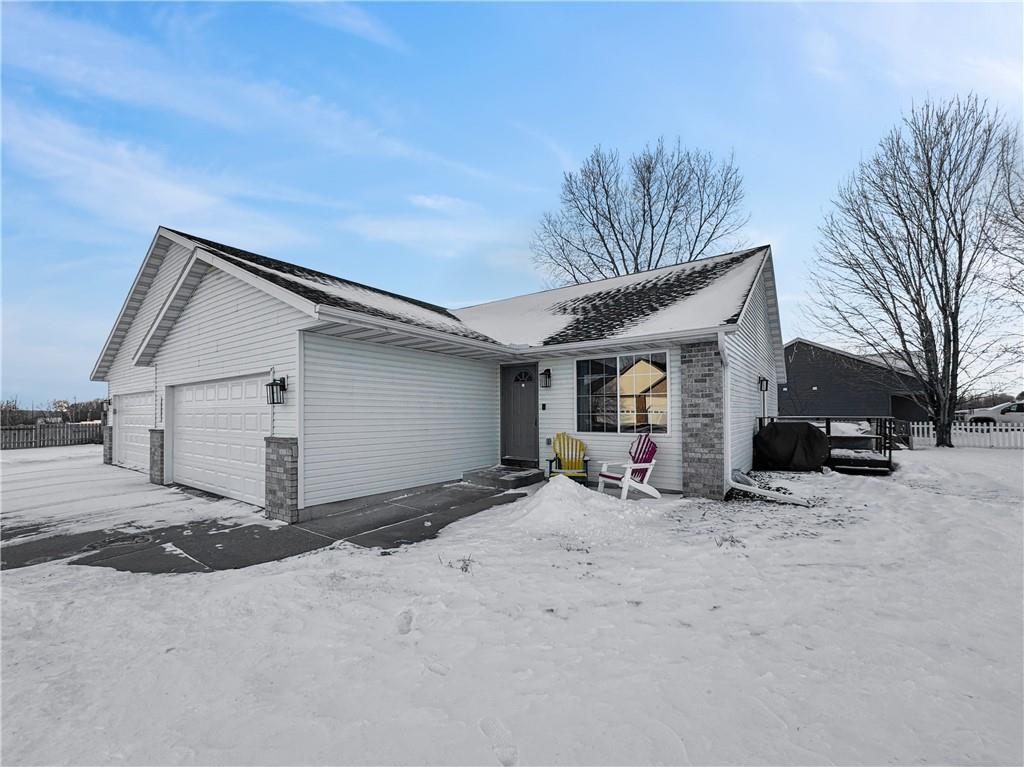2515 Ridgewood Street Menomonie WI 54751 1597942 image1