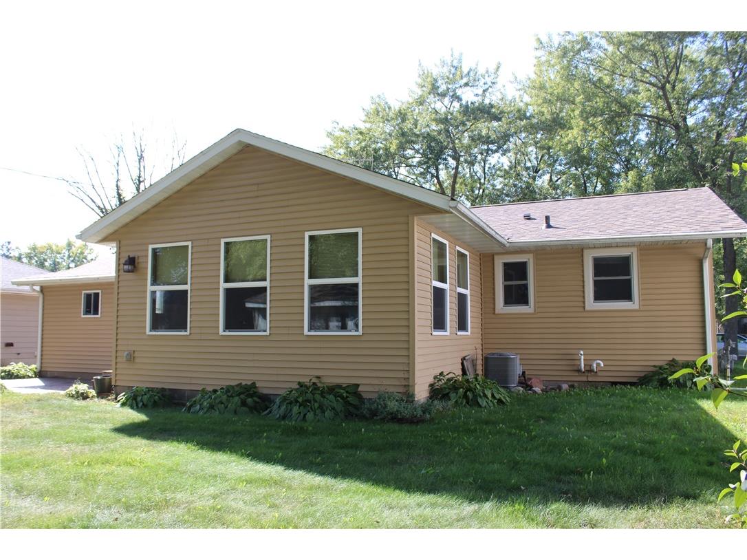 2517 Blakeley Avenue Eau Claire WI 54701 1594449 image29