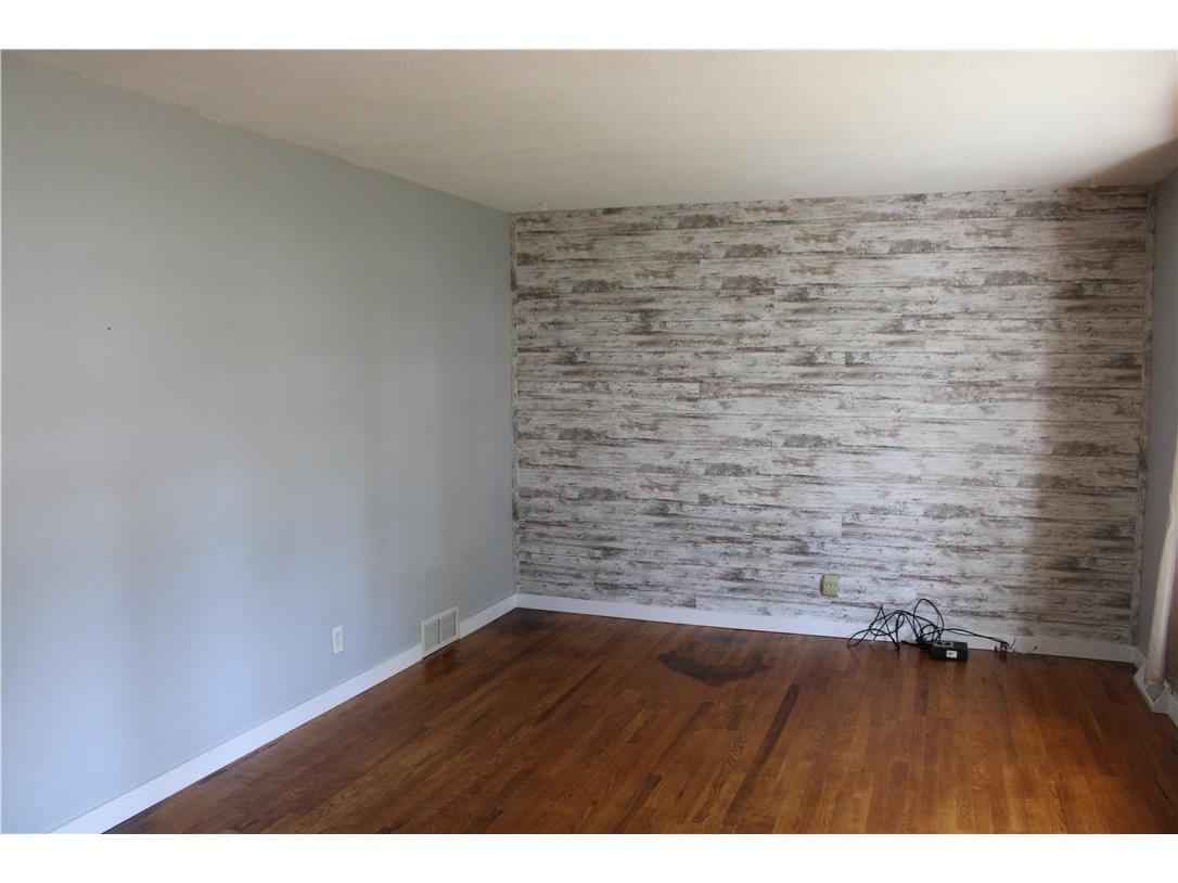 2517 Blakeley Avenue Eau Claire WI 54701 1594449 image9