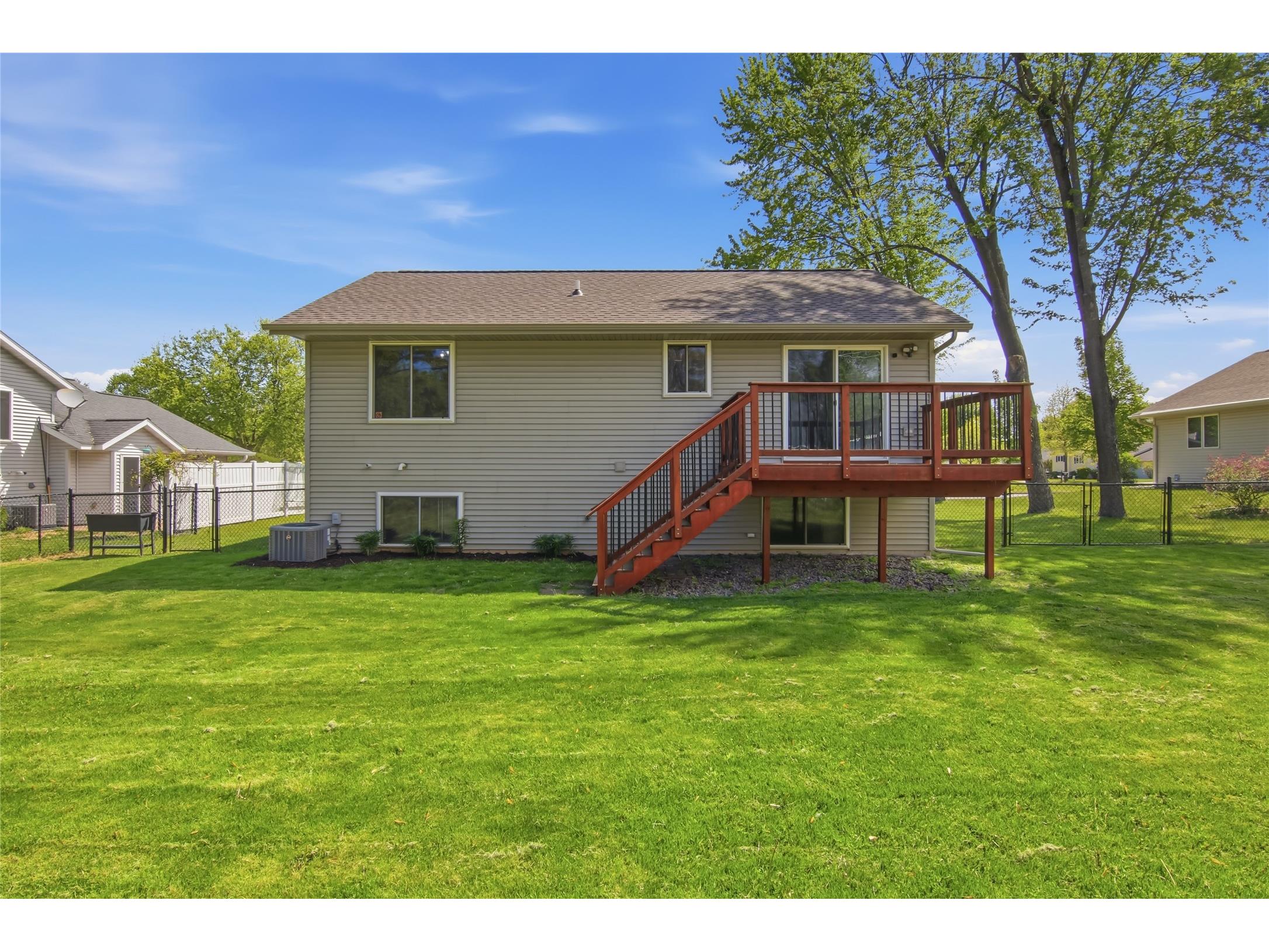 2518 Pine View Road Eau Claire WI 54703 1601539 image5